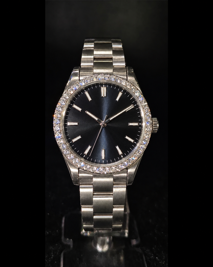 Classic Round Moissanite Watch – 11_entry-ice-silver-black_image-1.png