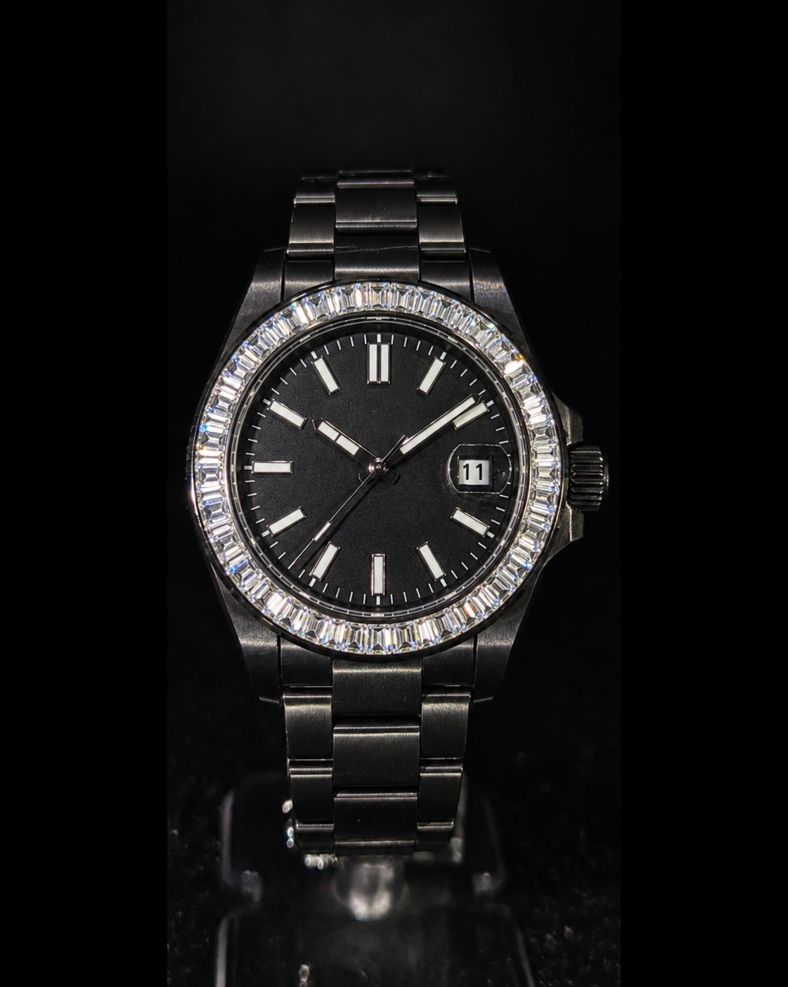 Diver Sport Moissanite Watch – 05_baguette-black-sport_image-1.png