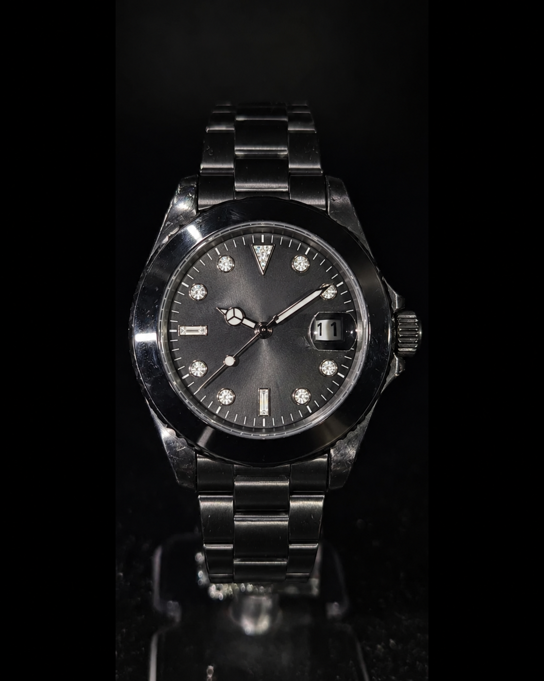 Diver Sport Moissanite Watch – 15_entry-ice-black-sport_image-1.png