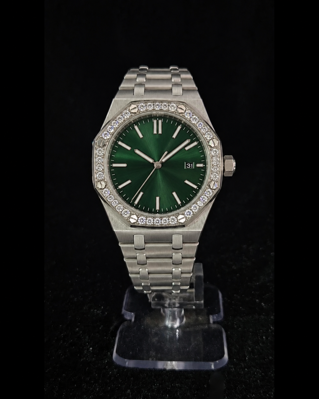 Integrated Octagonal Moissanite Watch – 13_entry-ice-green-octagonal_image-1.png