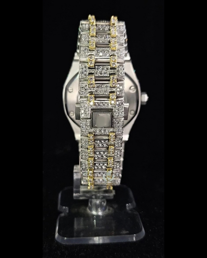Integrated Octagonal Moissanite Watch – 34_moissanite-watch-8_image-2.png